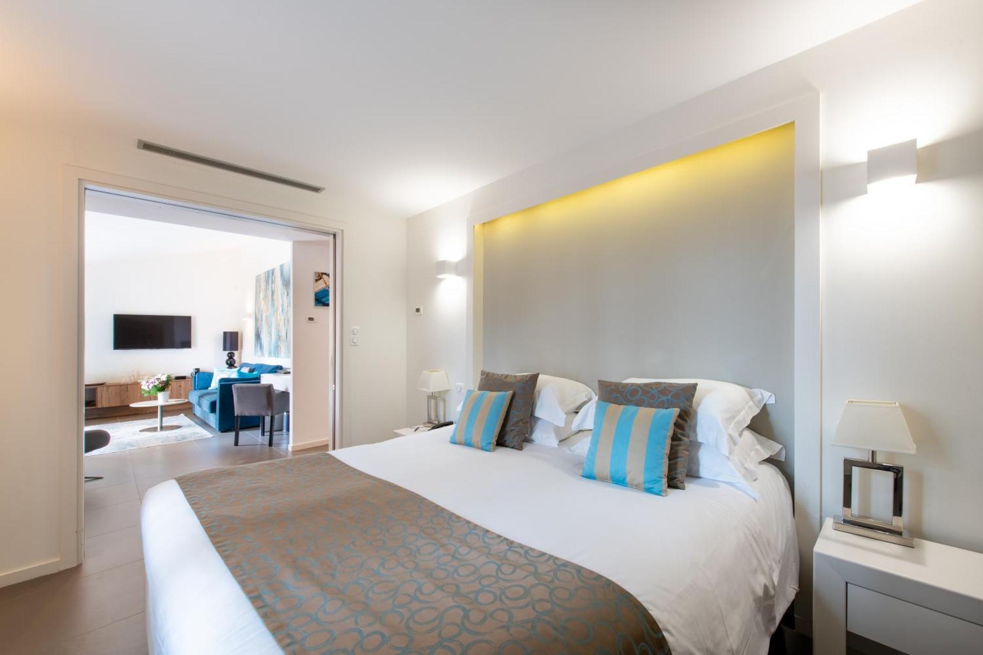 ואלבון Hotel Golf & Spa Chateau De La Begude The Originals Collection מראה חיצוני תמונה