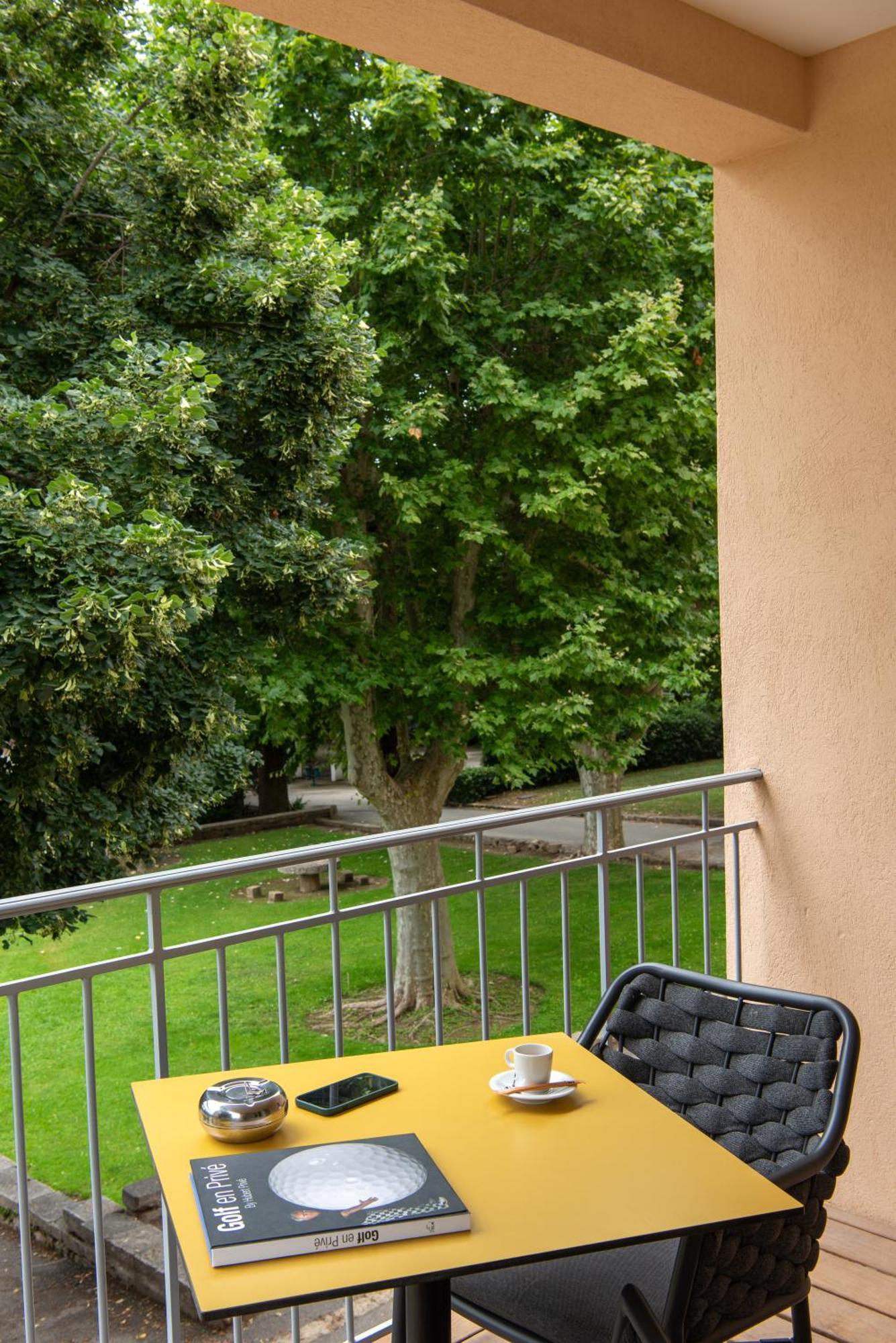 ואלבון Hotel Golf & Spa Chateau De La Begude The Originals Collection מראה חיצוני תמונה